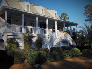 7223 Harris Neck Rd, Townsend, GA 31331-8729