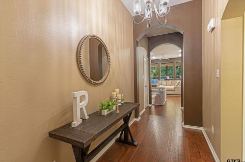 19981 Meadow View Ln, Flint, TX 75762-6983