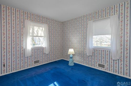 32 Taylor Rd, Princeton NJ 08540-9521 exterior