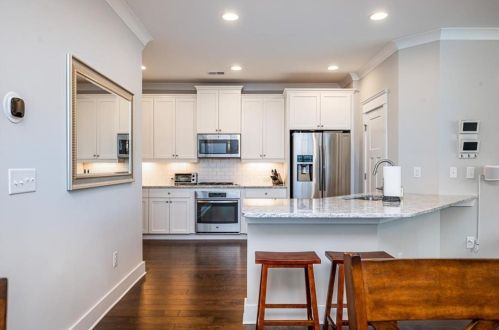 1705 Whitfield Parc Cir, Smyrna GA 30080-2204 exterior