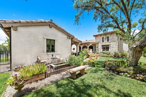 11844 Red Hl Ave, Santa Ana CA  92705-3100 exterior