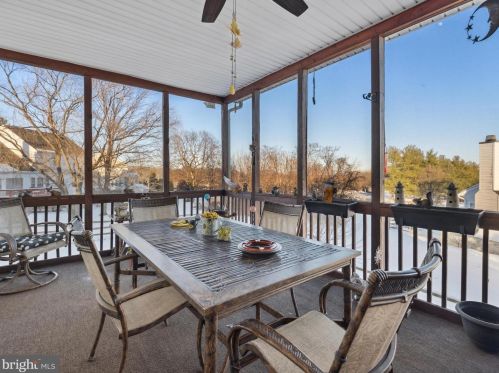 41 Cypress Point Ct, Charles Town WV  25414-3928 exterior