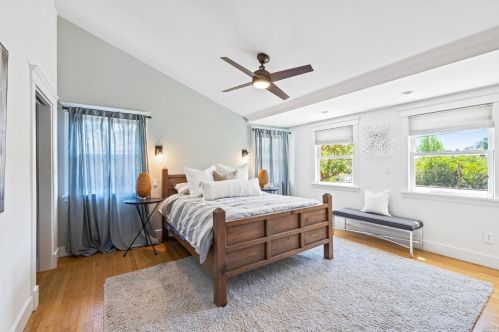 384 Miller Creek Rd, San Rafael, CA 94903-1346