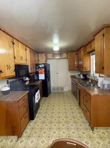 82785 Smoke Tree Ave, Indio, CA 92201-2427