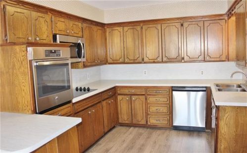 3904 Pottenger Ave, Shawnee, OK 74804-1647