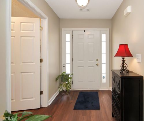 22 Stony Oak Dr, Newnan, GA 30263-3162