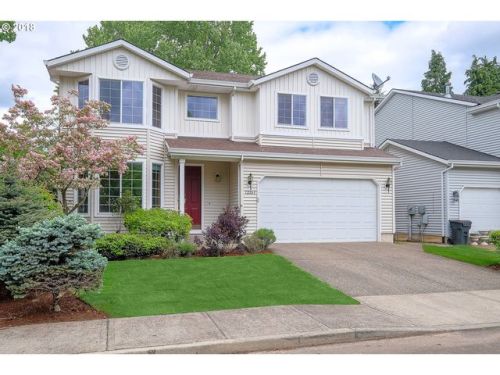 12263 Hollow Ln, Portland, OR 97223-2884