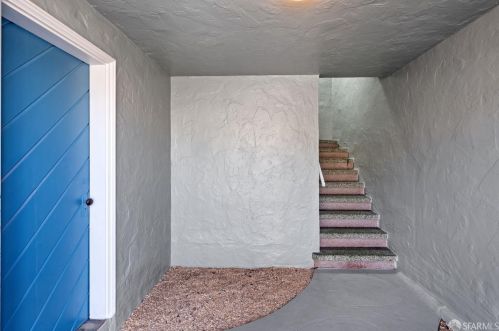 1919 21st Ave, San Francisco, CA 94116-1206