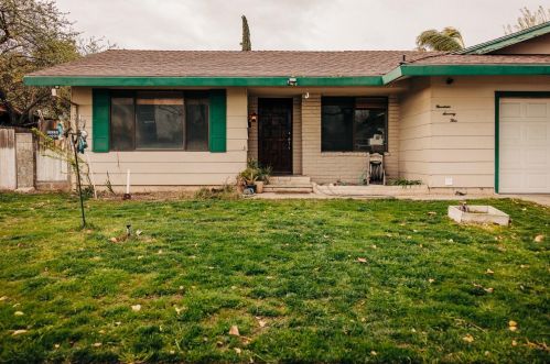 1975 Alexander Ave, Merced, CA 95340-2753