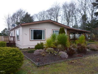 110 58th St, Newport, OR 97365-1141