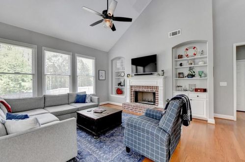 116 Newcastle Walk, Holly Springs GA  30188-6087 exterior