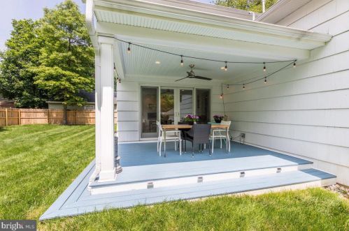 80 Robert Rd, Princeton NJ  08540-5333 exterior