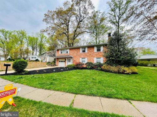 6706 Portree Ct, Springfield, VA 22152-2933