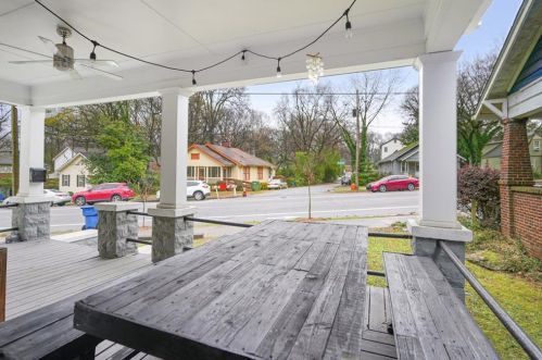 1056 Hemphill Ave, Atlanta GA  30318-5441 exterior