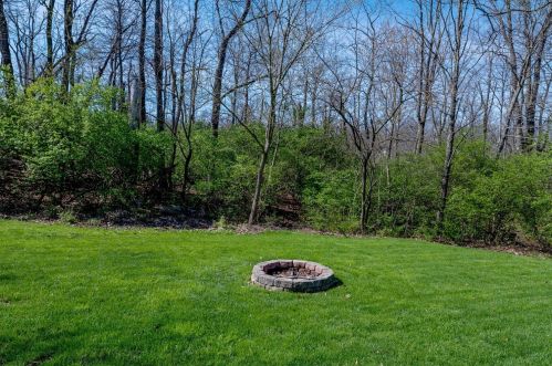 3975 Harvestridge Dr, Cincinnati OH 45211-2548 exterior