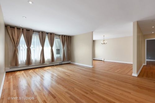 2700 Summerdale Ave, Chicago, IL 60625-3447