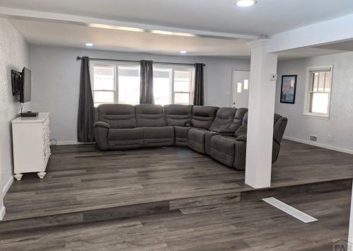 726 Adams Ave, Pueblo, CO 81004-1438
