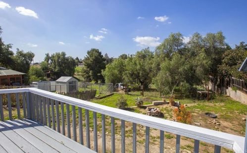 2182 Berry St, Lemon Grove, CA 91945-3514