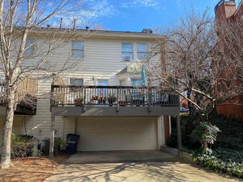 901 Defoors Mill Cir, Atlanta, GA 30318-2356