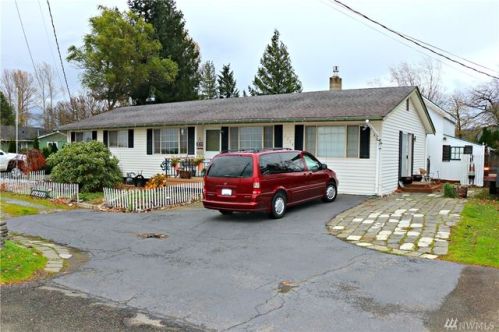 1114 Nooksack Rd, Everson, WA 98276-0017