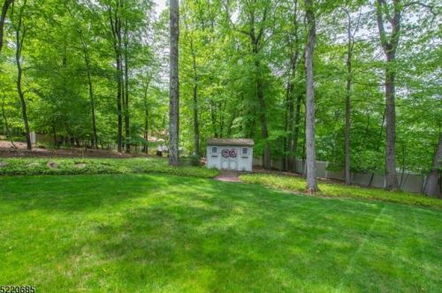 17 Forrest Rd, Dover NJ  07869-4311 exterior