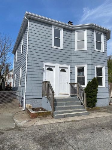 68 Bingley Ter, Providence, RI 02919-6802