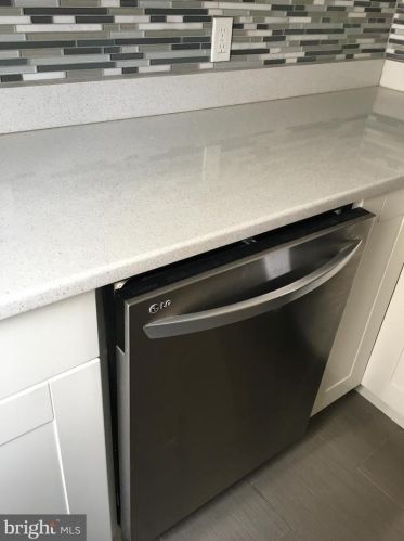 1150 12 St, Philadelphia PA 19147-4524 exterior