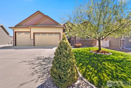 325 Telluride Dr, Fort Collins, CO 80550-4306