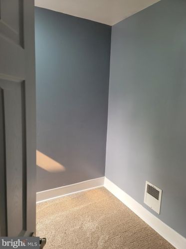 5534 American St, Philadelphia PA  19120-2827 exterior