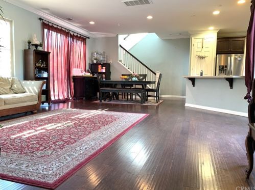 21 Canoe, Irvine, CA 92618-8841