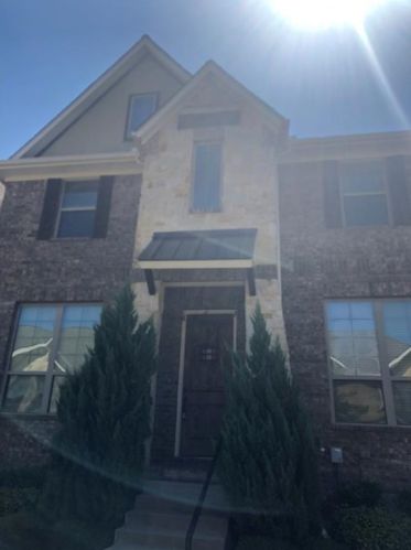 10544 Steinbeck Ln, Irving TX  75063-5437 exterior