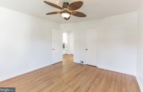 1302 High St, Haddon Heights NJ 08035-1843 exterior