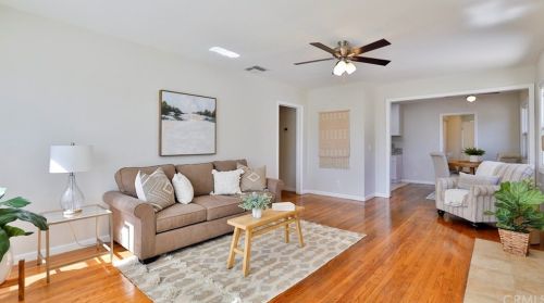 4042 Olive St, Chino, CA 91710-2164