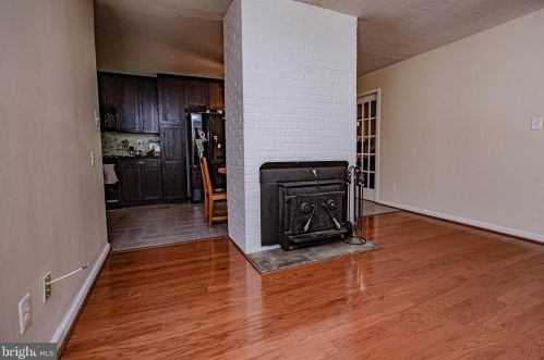 7415 Hastings St, Springfield VA  22150-4108 exterior