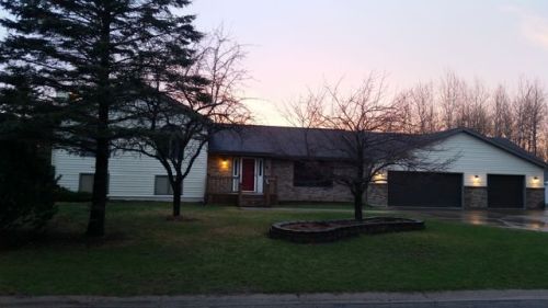 613 Aspen Grv, Hibbing, MN 55746-3872