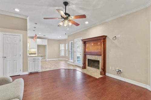 6818 Crane Rd, Fort Worth TX  76182-4308 exterior