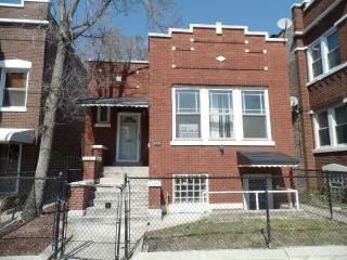 5424 Van Buren St, Chicago, IL 60644-4744