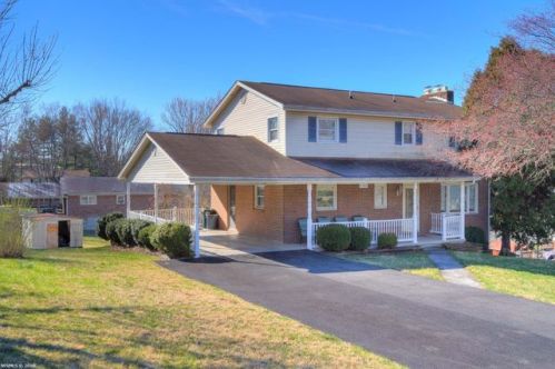1404 Odell St, Snowville, VA 24301-4124