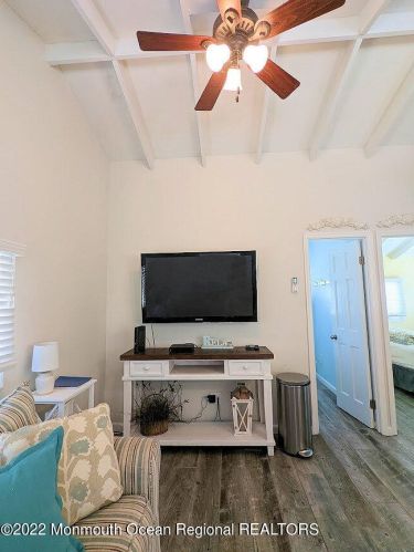 31 Amberjack Way, Lavallette NJ  08735-1506 exterior