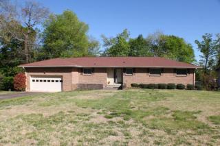 5846 Crestview Dr, Hixson TN  37343-3604 exterior