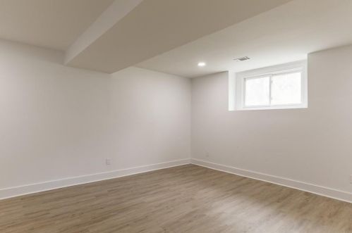 2410 Jefferson Ter, Atlanta GA  30344-2718 exterior