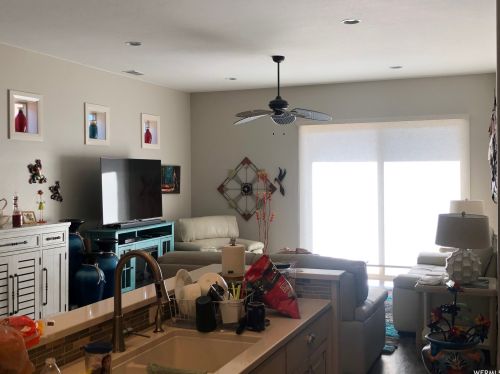 2351 Cres Hts Dr, Cedar City UT 84720-3360 exterior