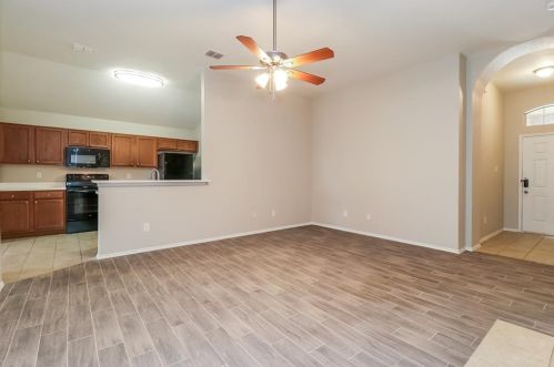 6533 Waterhill Ln, Fort Worth TX  76179-4196 exterior