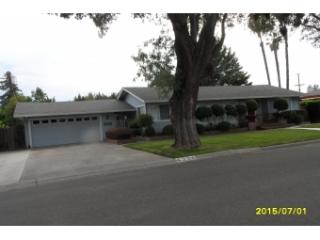 4224 Cliff Dr, Stockton, CA 95204-1104