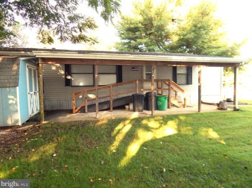 46 Shawna Ave, York, PA 17402-9591
