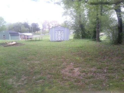 290 Mountain St, Doyle, TN 38559-1126