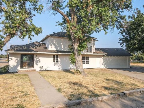 4401 Linwood Ave, Turlock, CA 95380-9120