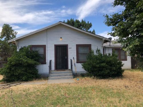 220 Milgeo Ave, Ripon, CA 95366-2119