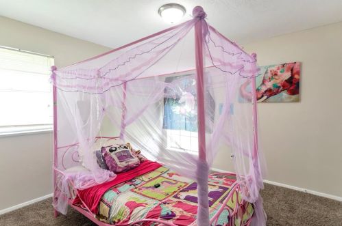 5809 Waits Ave, Fort Worth TX  76133-3326 exterior