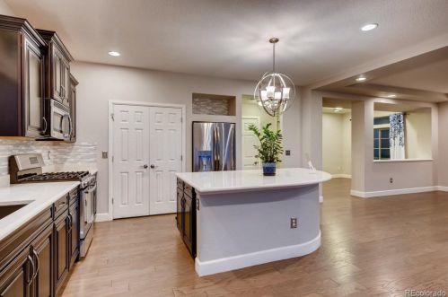 5028 Addison Way, Aurora CO 80016-5390 exterior